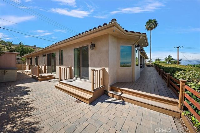 2 Stallion, Rancho Palos Verdes, CA 90275