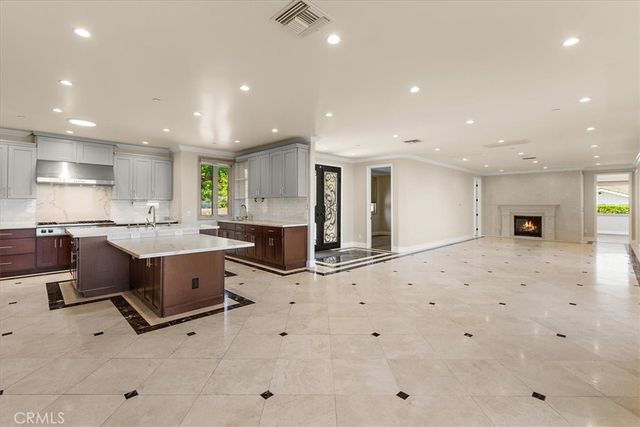 2 Stallion, Rancho Palos Verdes, CA 90275