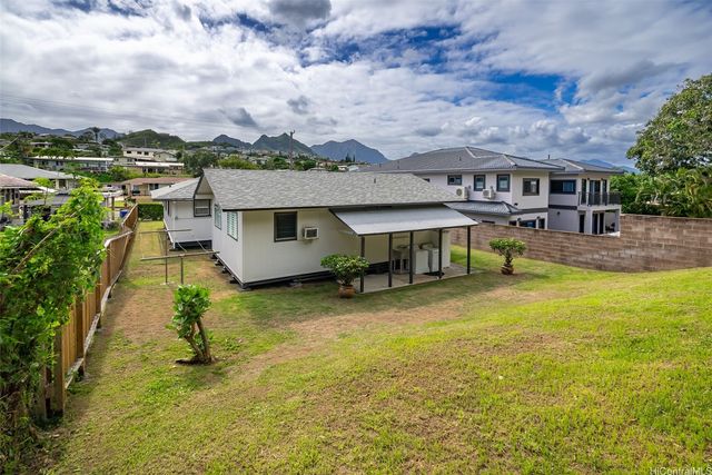 1316 Hele Street, Kailua, HI 96734