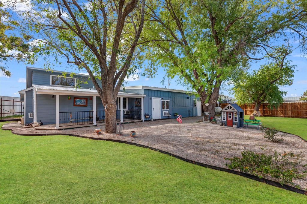 5053 Highway 71 E A, Del Valle, TX 78617