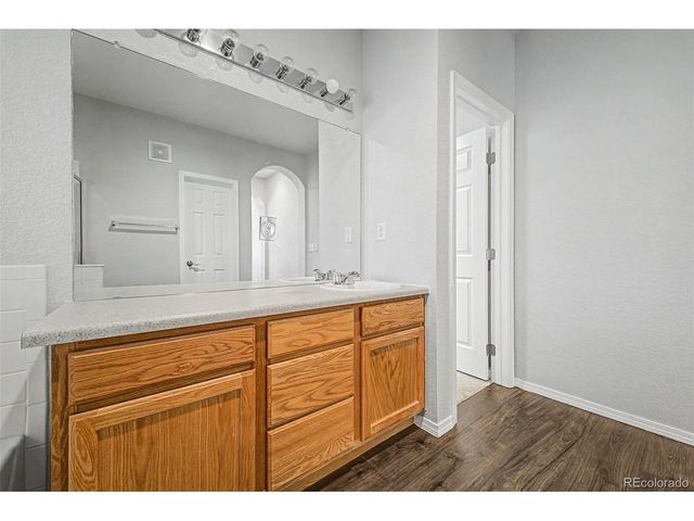 6732 S Winnipeg Cir 106, Aurora, CO 80016