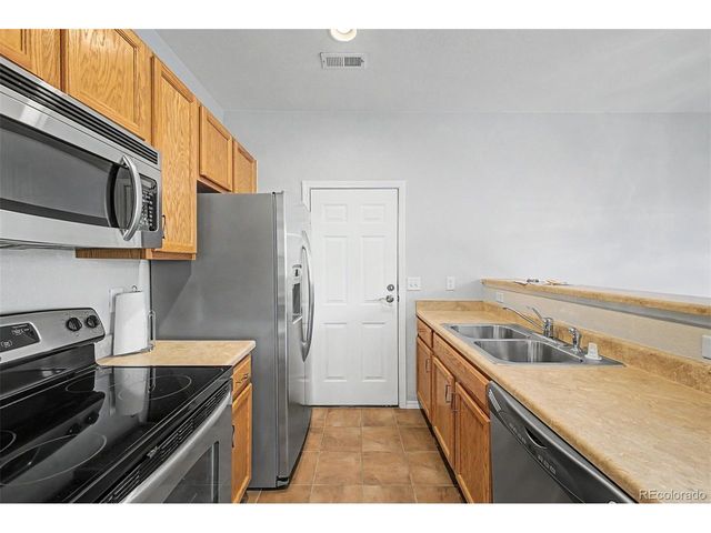6732 S Winnipeg Cir 106, Aurora, CO 80016