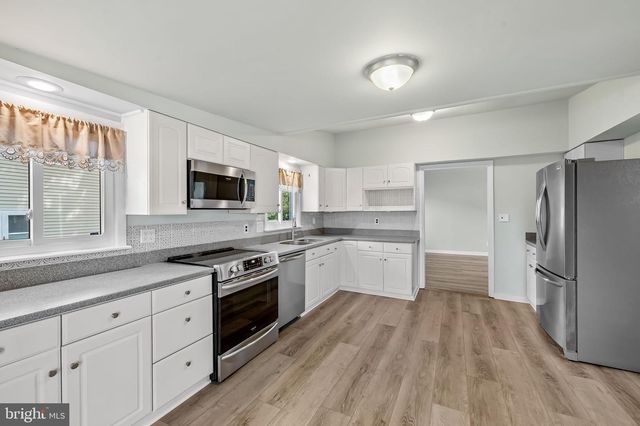 530 HIGHLAND DR, Edgewater, MD 21037