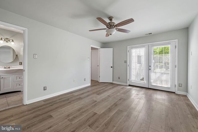 530 HIGHLAND DR, Edgewater, MD 21037