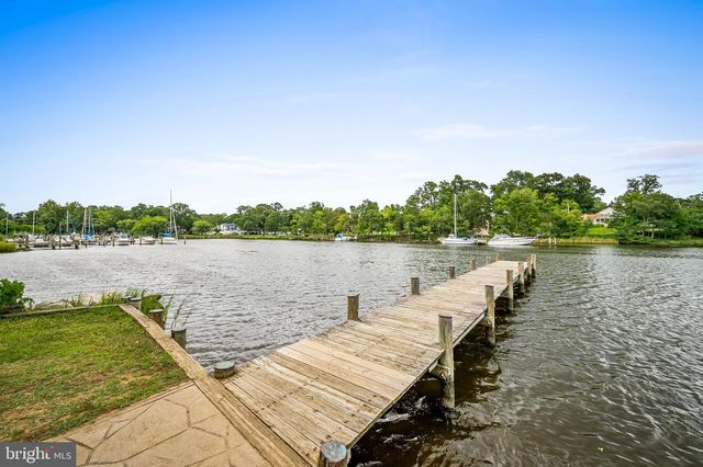 530 HIGHLAND DR, Edgewater, MD 21037