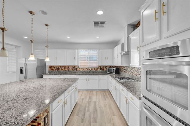 6636 Cliff Shore Court, North Las Vegas, NV 89084
