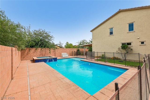 6636 Cliff Shore Court, North Las Vegas, NV 89084