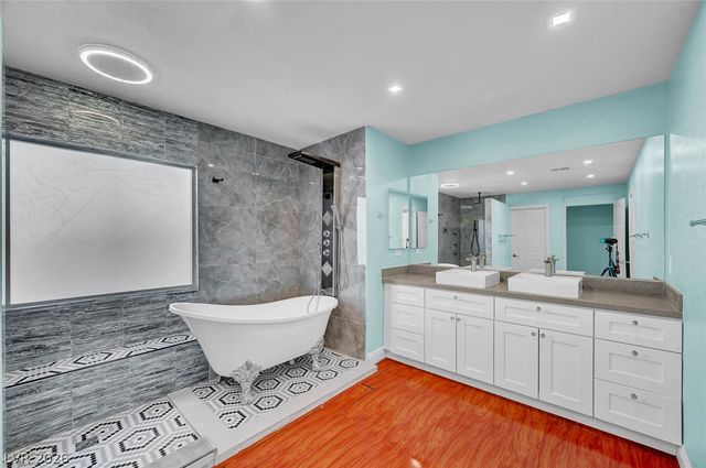 6636 Cliff Shore Court, North Las Vegas, NV 89084