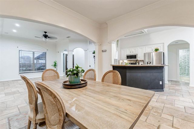 402 Avenue H, South Houston, TX 77587