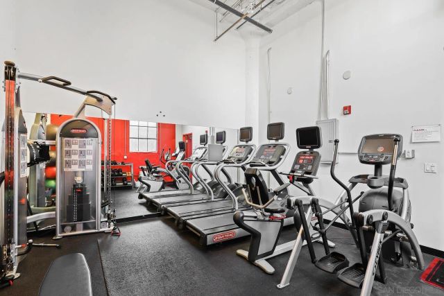 420 S San Pedro 529, Los Angeles, CA 90013