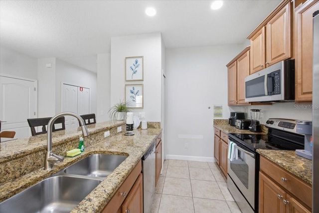 8922 CUBAN PALM ROAD, Kissimmee, FL 34747