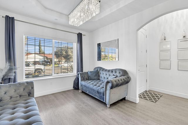 1228 Monterey Avenue, Madera, CA 93637