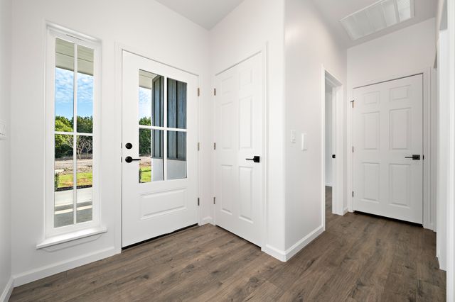 125 Hill Shadow Lane, Whitney, TX 76692