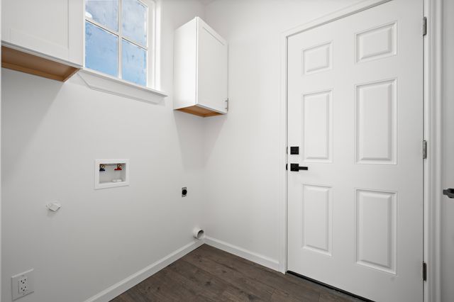 125 Hill Shadow Lane, Whitney, TX 76692