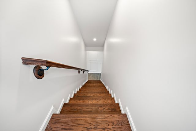 125 Hill Shadow Lane, Whitney, TX 76692