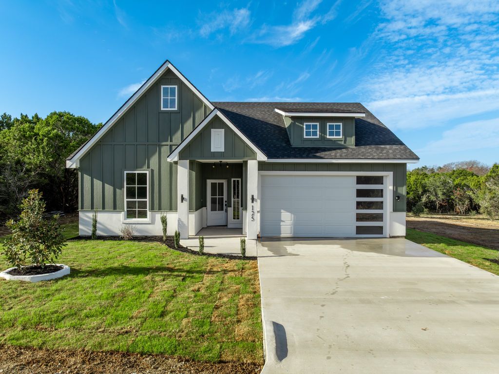 125 Hill Shadow Lane, Whitney, TX 76692