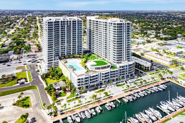 220 Lake Shore Drive 1613, Lake Park, FL 33403
