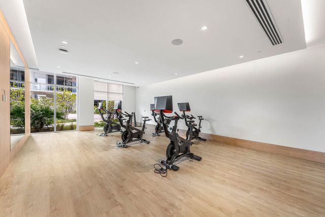 220 Lake Shore Drive 1613, Lake Park, FL 33403