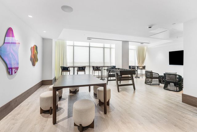 220 Lake Shore Drive 1613, Lake Park, FL 33403