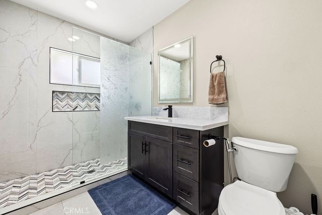 1347 Atlantic, Long Beach, CA 90813