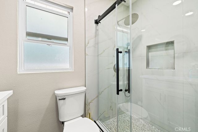 1347 Atlantic, Long Beach, CA 90813