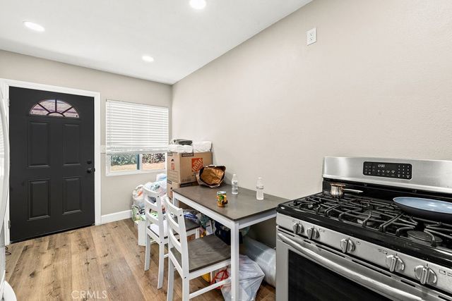 1347 Atlantic, Long Beach, CA 90813
