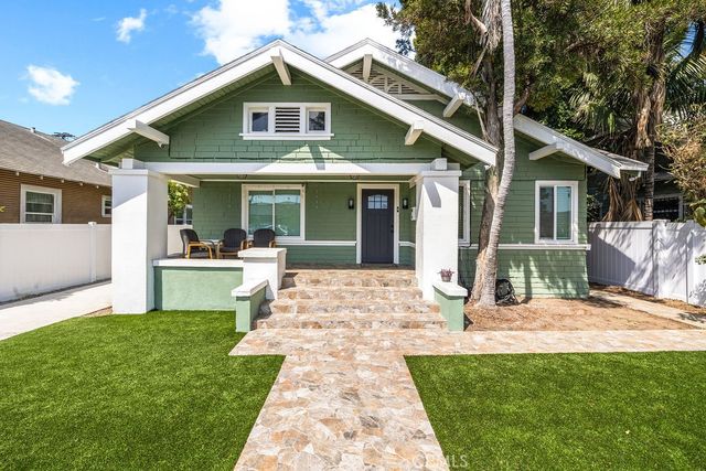 1347 Atlantic, Long Beach, CA 90813