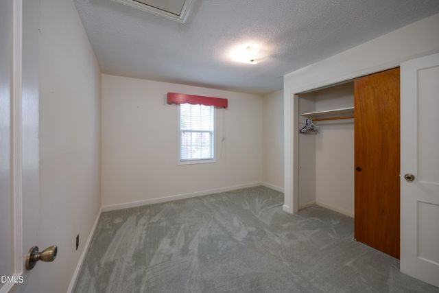 462 Mcrae Drive, Fayetteville, NC 28305