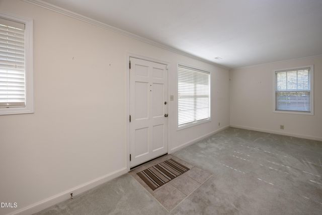 462 Mcrae Drive, Fayetteville, NC 28305