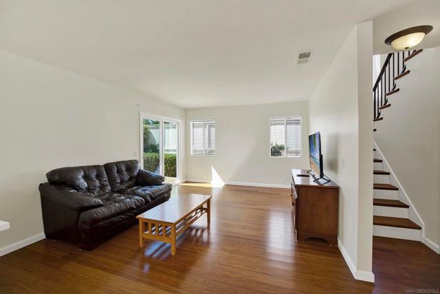 15814 Camino Crisalida, San Diego, CA 92127