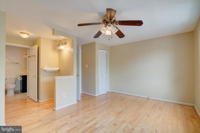 8541 KOLUDER, Lorton, VA 22079