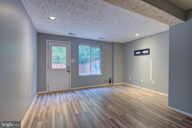 8541 KOLUDER, Lorton, VA 22079