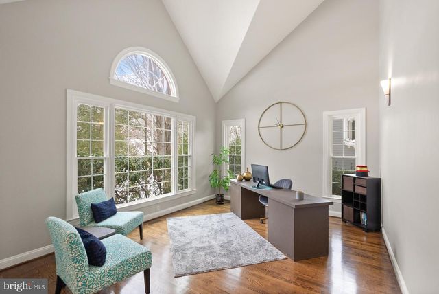 1134 ROUND PEBBLE LN, Reston, VA 20194