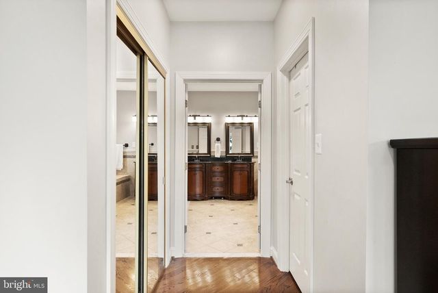 1134 ROUND PEBBLE LN, Reston, VA 20194