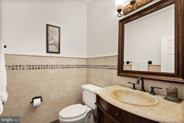 1134 ROUND PEBBLE LN, Reston, VA 20194