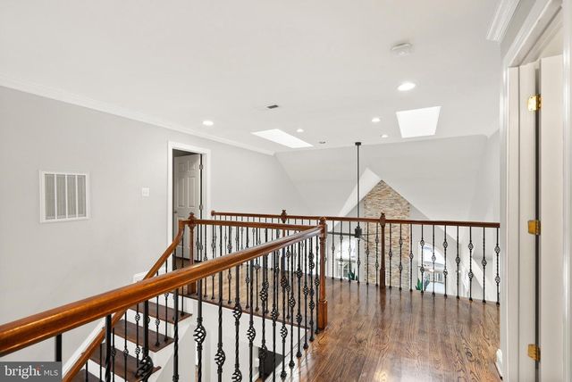 1134 ROUND PEBBLE LN, Reston, VA 20194