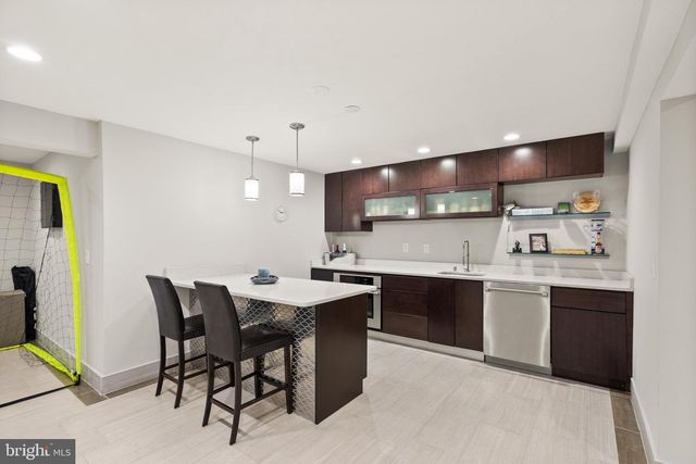 1134 ROUND PEBBLE LN, Reston, VA 20194