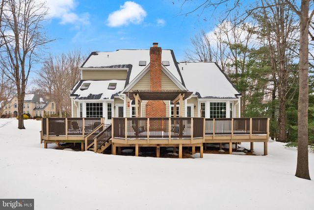 1134 ROUND PEBBLE LN, Reston, VA 20194