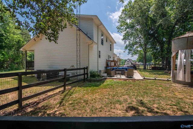 1343 Neel School Road, Danville, AL 35619