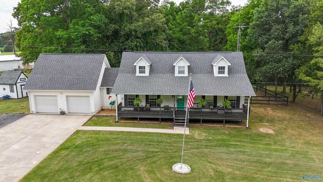 1343 Neel School Road, Danville, AL 35619
