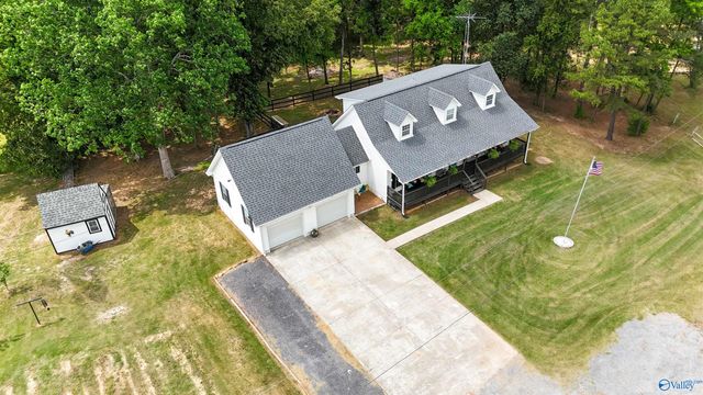 1343 Neel School Road, Danville, AL 35619