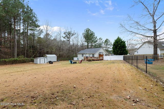 35 S Dandelion Green Court, Selma, NC 27576