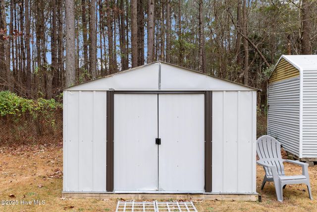 35 S Dandelion Green Court, Selma, NC 27576