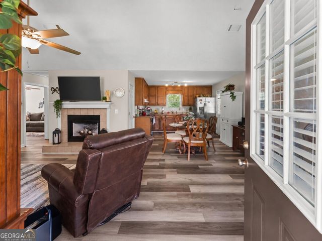 2560 Fairlane Drive, Cumming, GA 30041