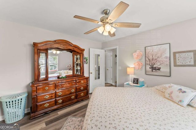 2560 Fairlane Drive, Cumming, GA 30041