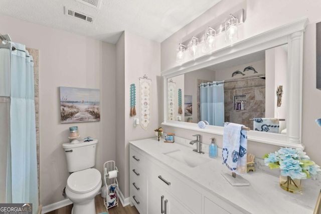 2560 Fairlane Drive, Cumming, GA 30041