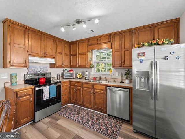 2560 Fairlane Drive, Cumming, GA 30041