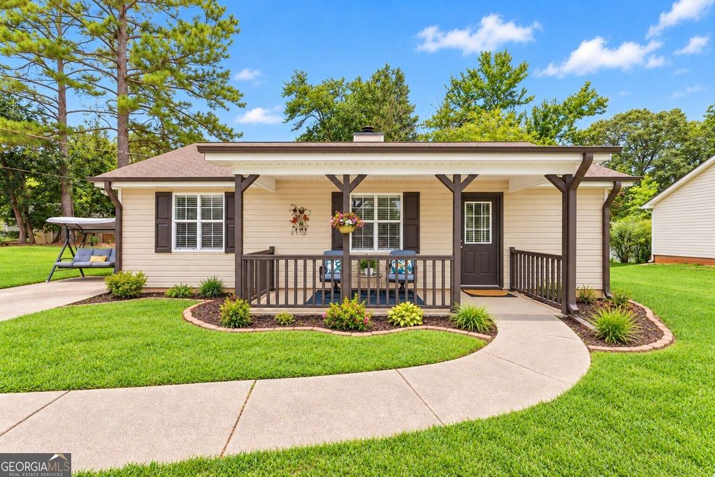 2560 Fairlane Drive, Cumming, GA 30041