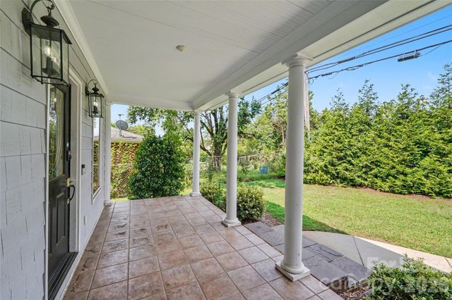 2545 Rea Road, Charlotte, NC 28226