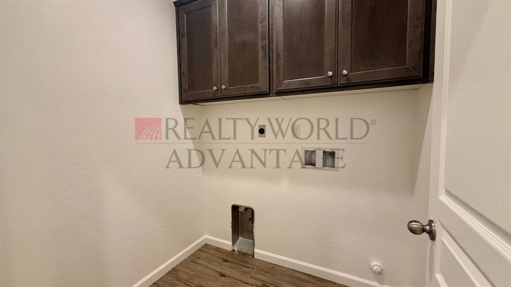 Image 21 of property listing at 2269 Cortner Street, Hanford, CA 93230